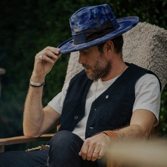 Vesper – Classic Fedora in Shadowed Indigo - Ruediger Hats