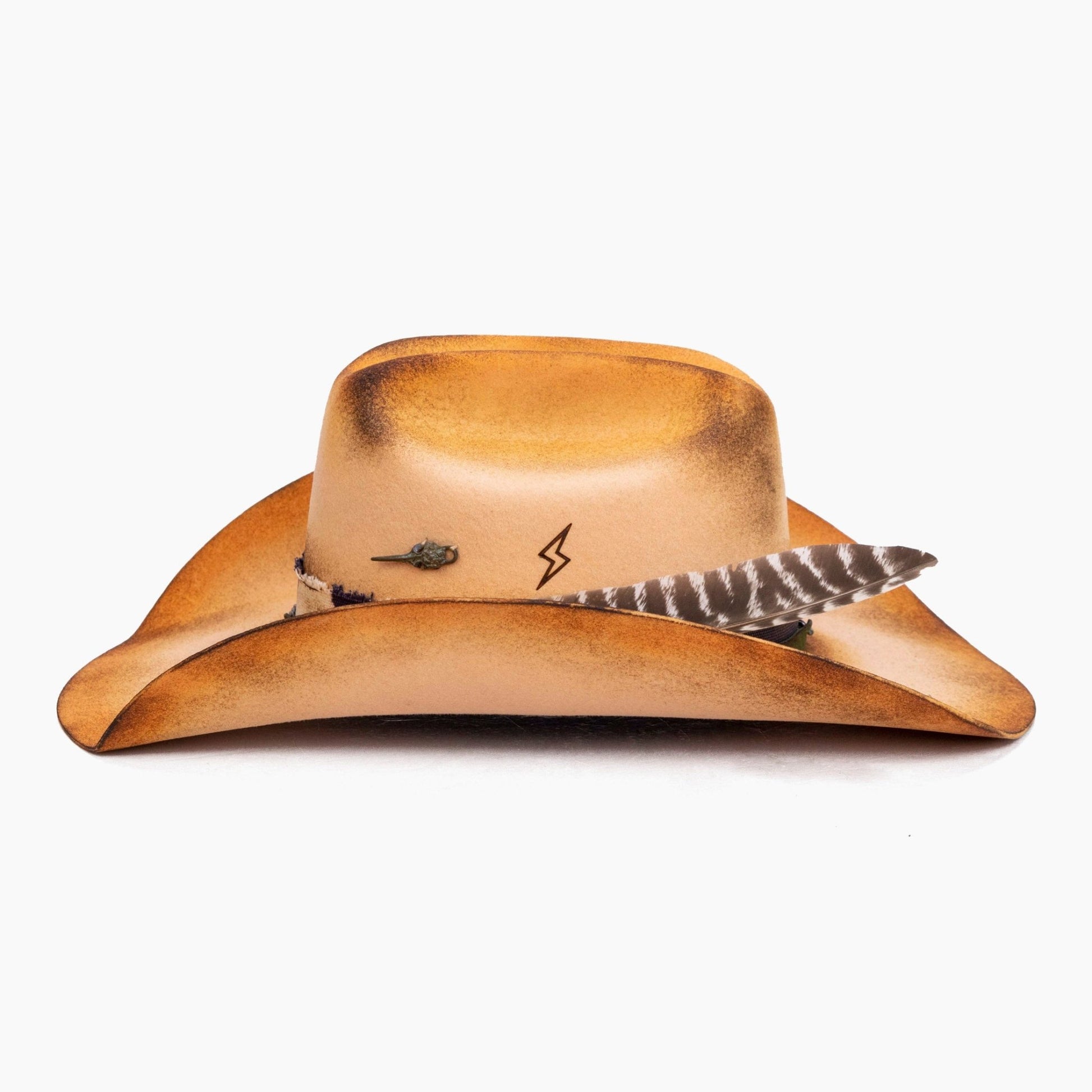 Dustveil – Distressed Cowboy Hat in Desert Gold - Ruediger Hats