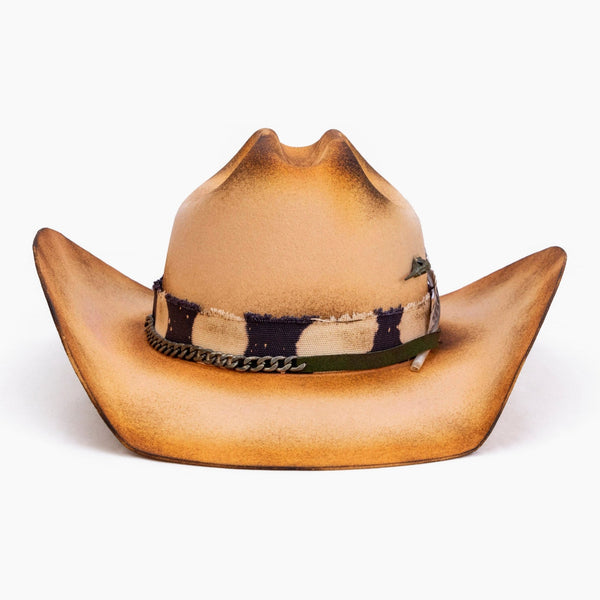 Dustveil – Distressed Cowboy Hat in Desert Gold - Ruediger Hats