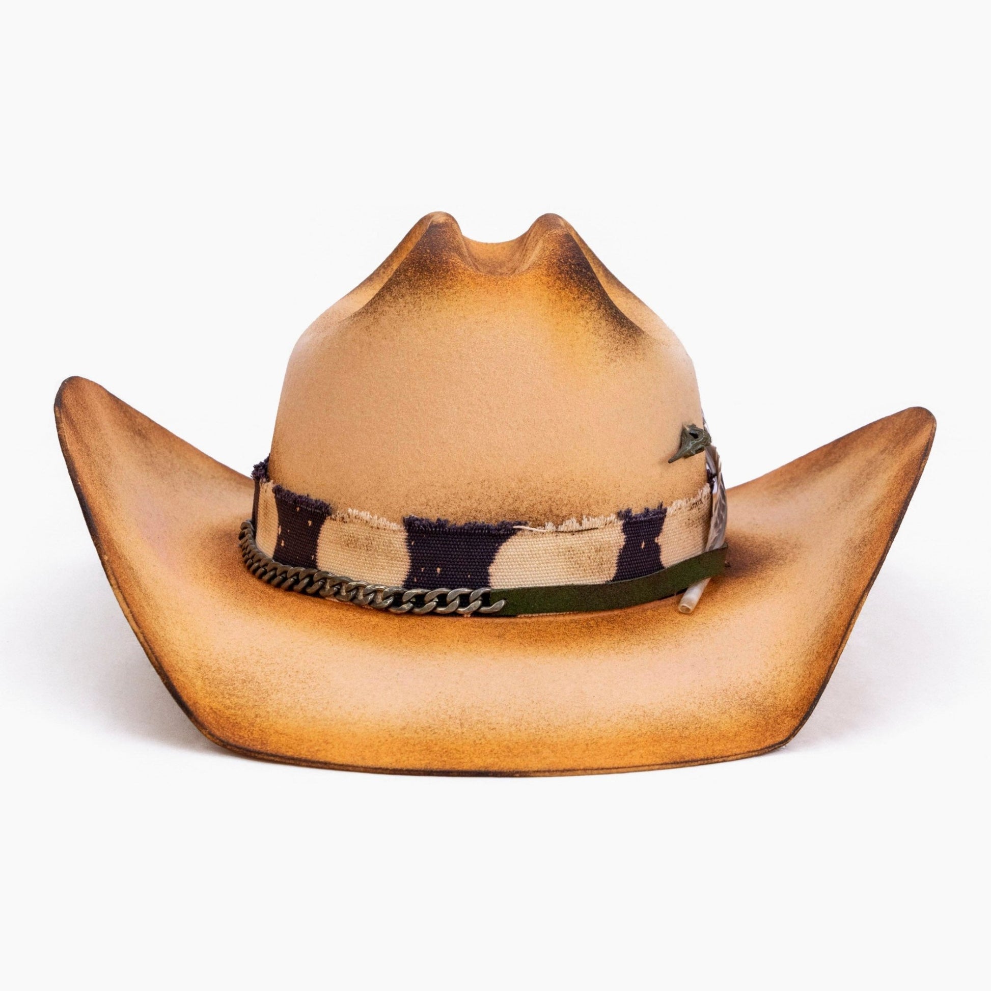 Dustveil – Distressed Cowboy Hat in Desert Gold - Ruediger Hats