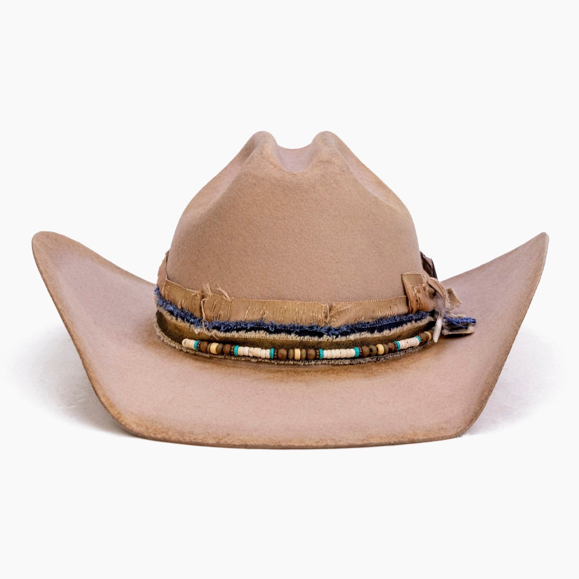 Stillwind – Beaded Cowboy Hat in Desert Sand - Ruediger Hats